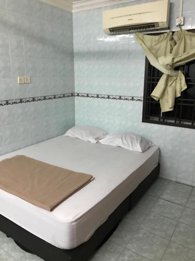 Yb House Otel Kuantan Dış mekan fotoğraf