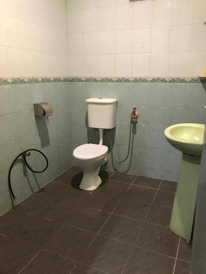 Yb House Otel Kuantan Dış mekan fotoğraf